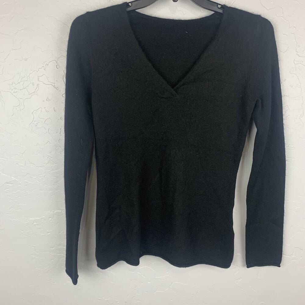 Gap Cashmere Sweater Womens Medium Black V Neck Pullover Soft Warm